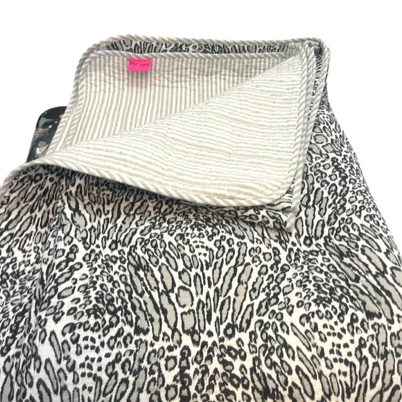 Betsey Johnson Bedding Betsey Johnson Animal Print Queen Size Quilt
